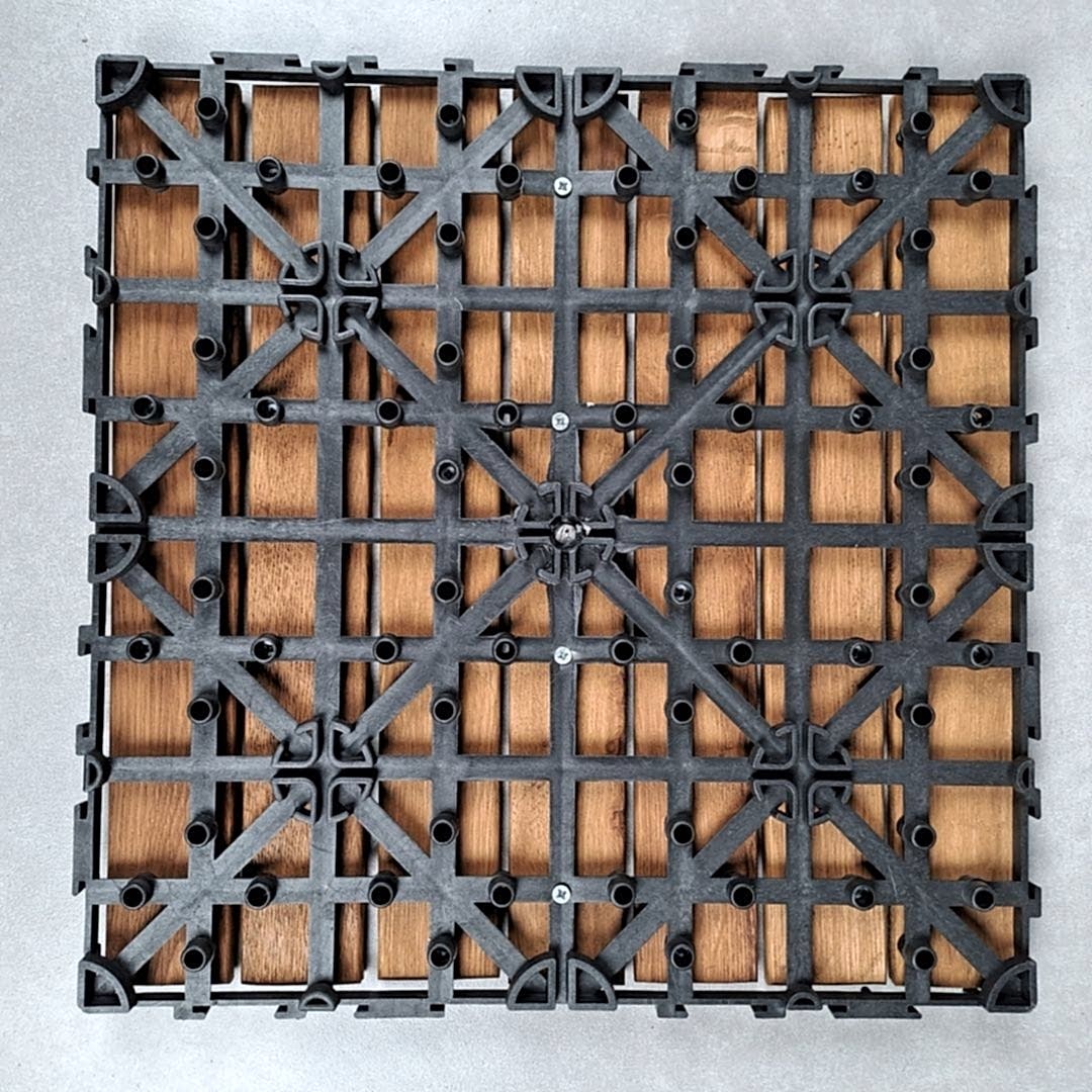 Ahşap Karo Deck 30x30cm 9 Adet ( Pratik Geçmeli Plastik Altlık) - Görsel 5